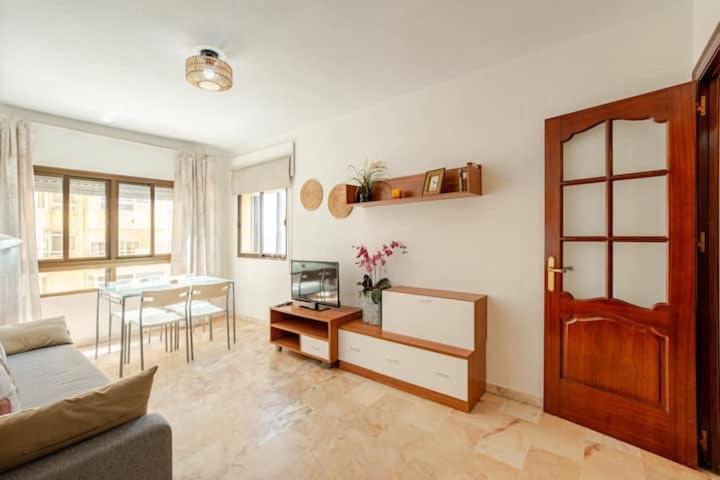 Apartamento Playa Victoria Cádiz Eksteriør billede
